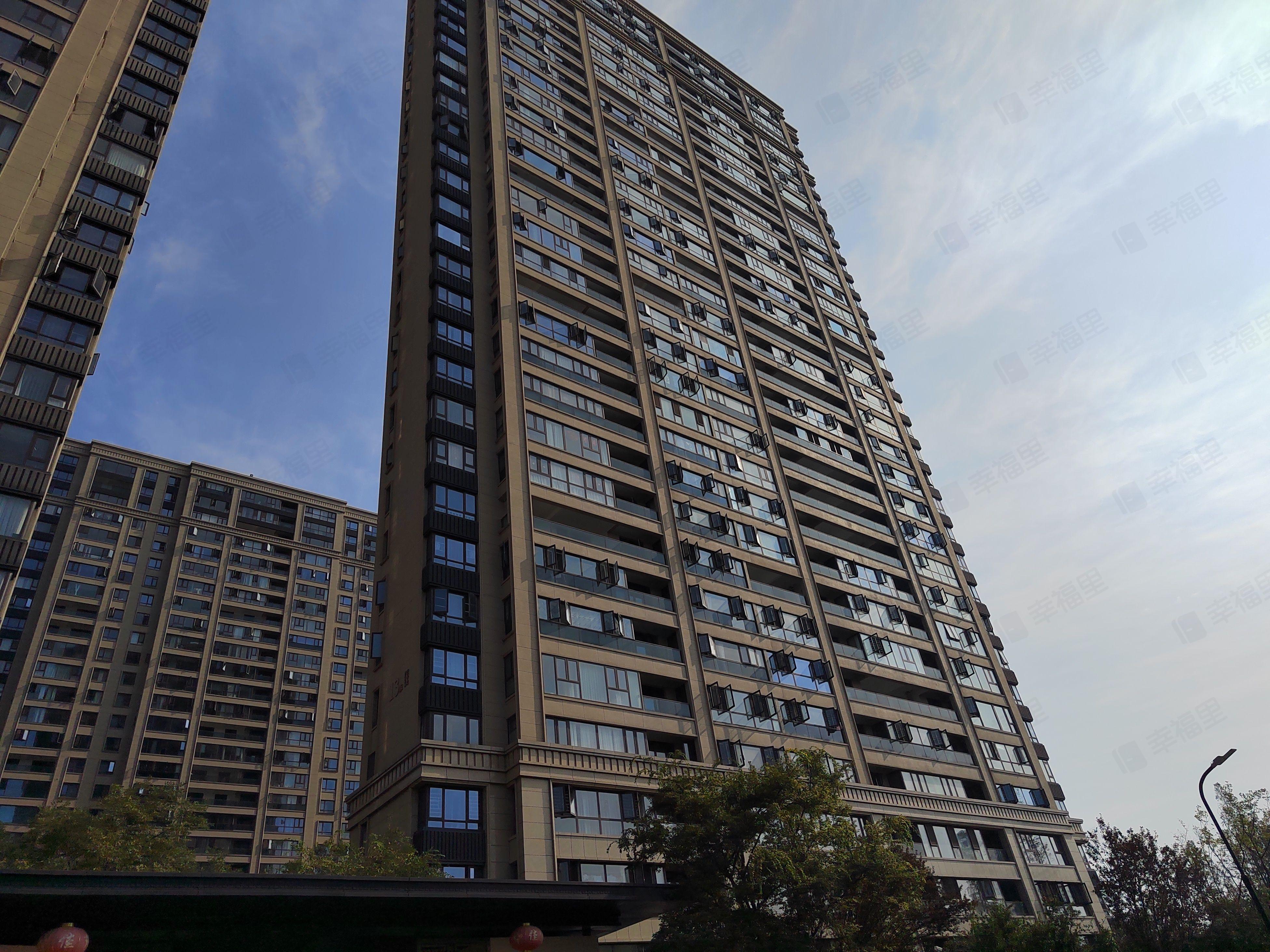 楚天都市壹号院小区效果图