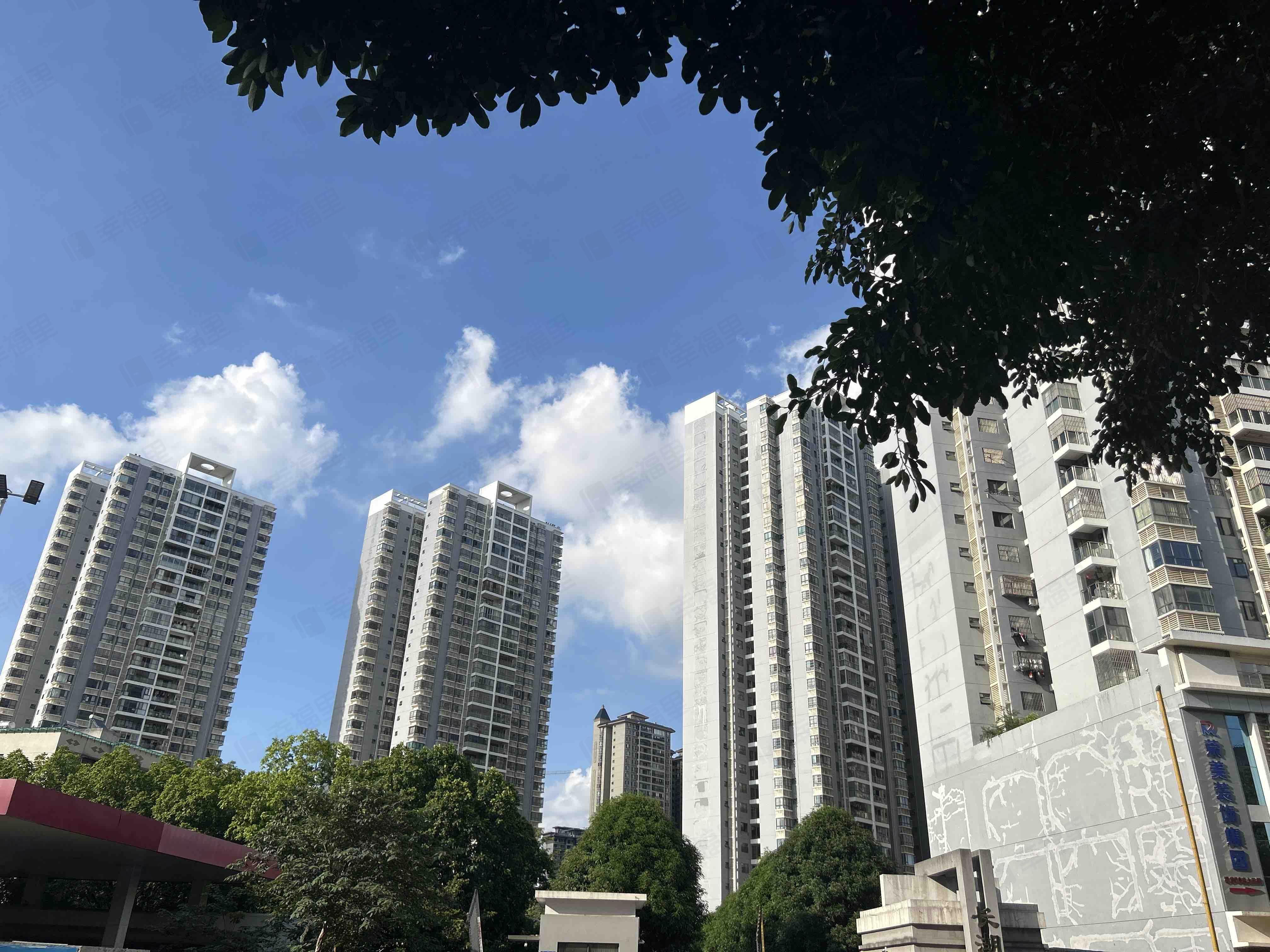 长湖景苑小区效果图