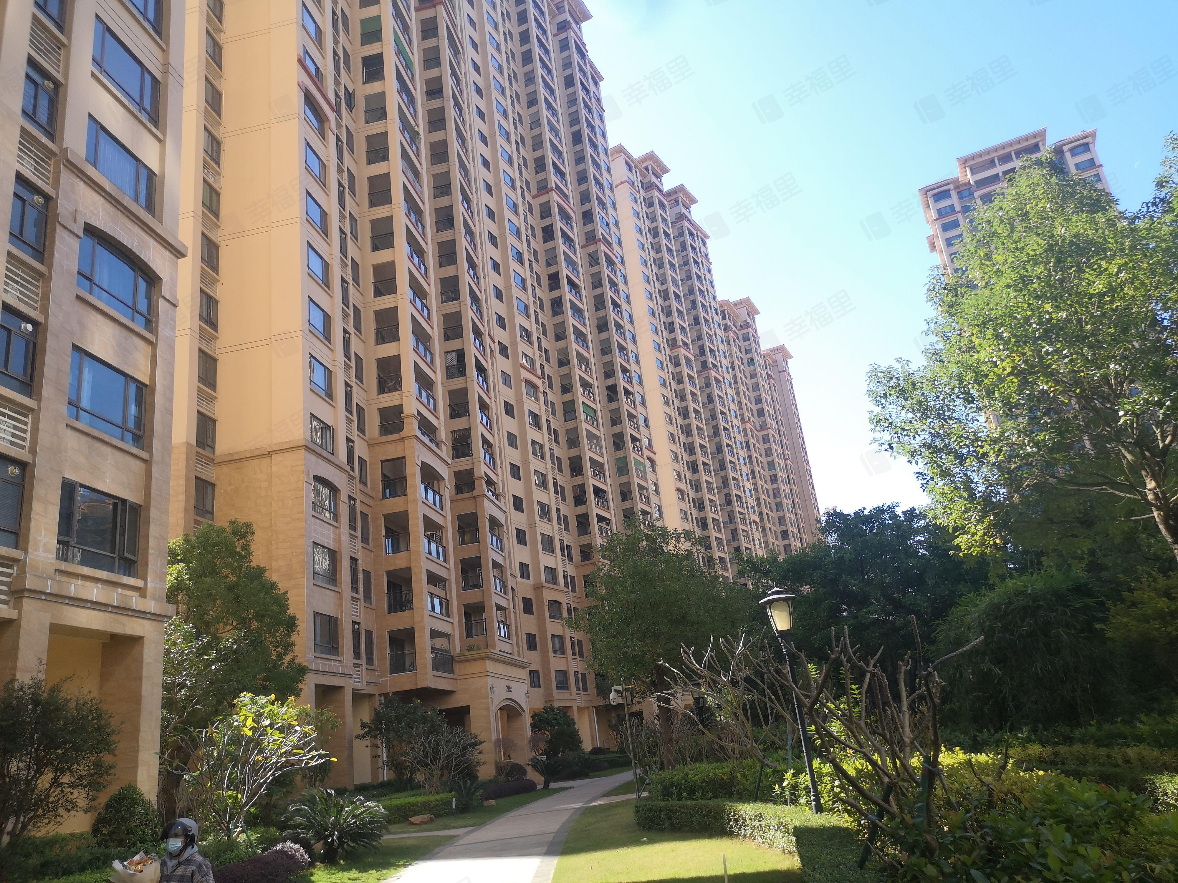 南国豪苑(三期)小区效果图