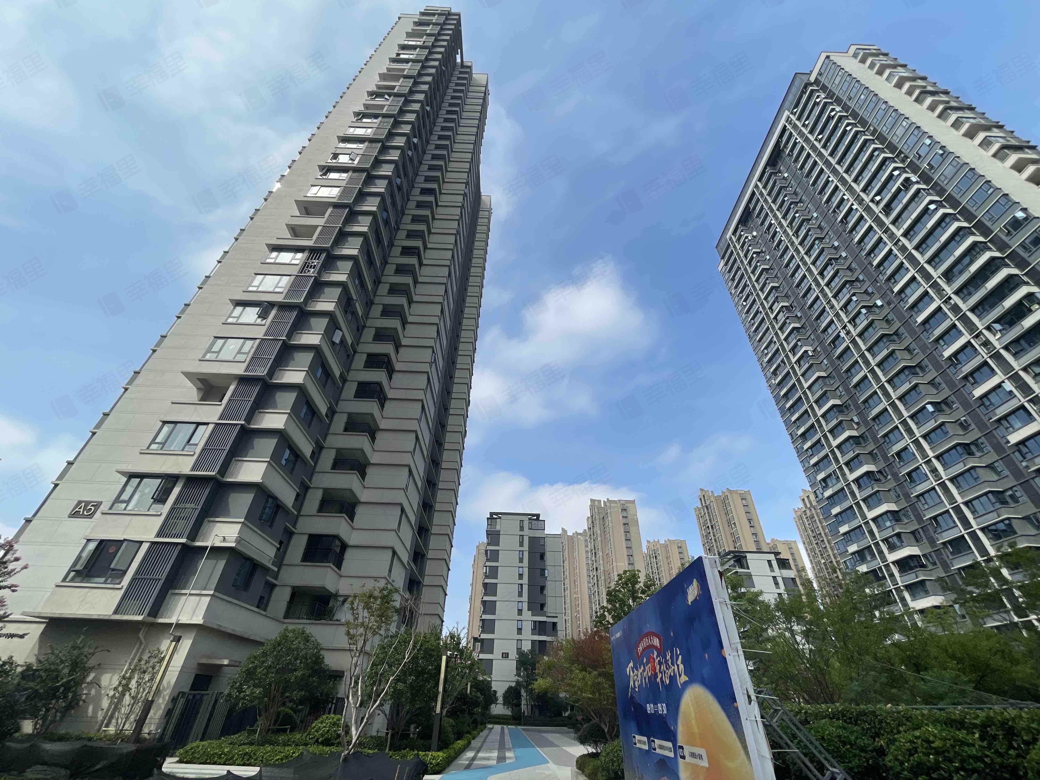 保利海上明悦小区效果图