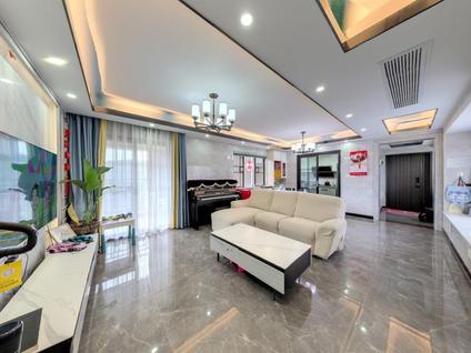 北京深业高榜山1号花园4室2厅126.5平高楼层/共32层