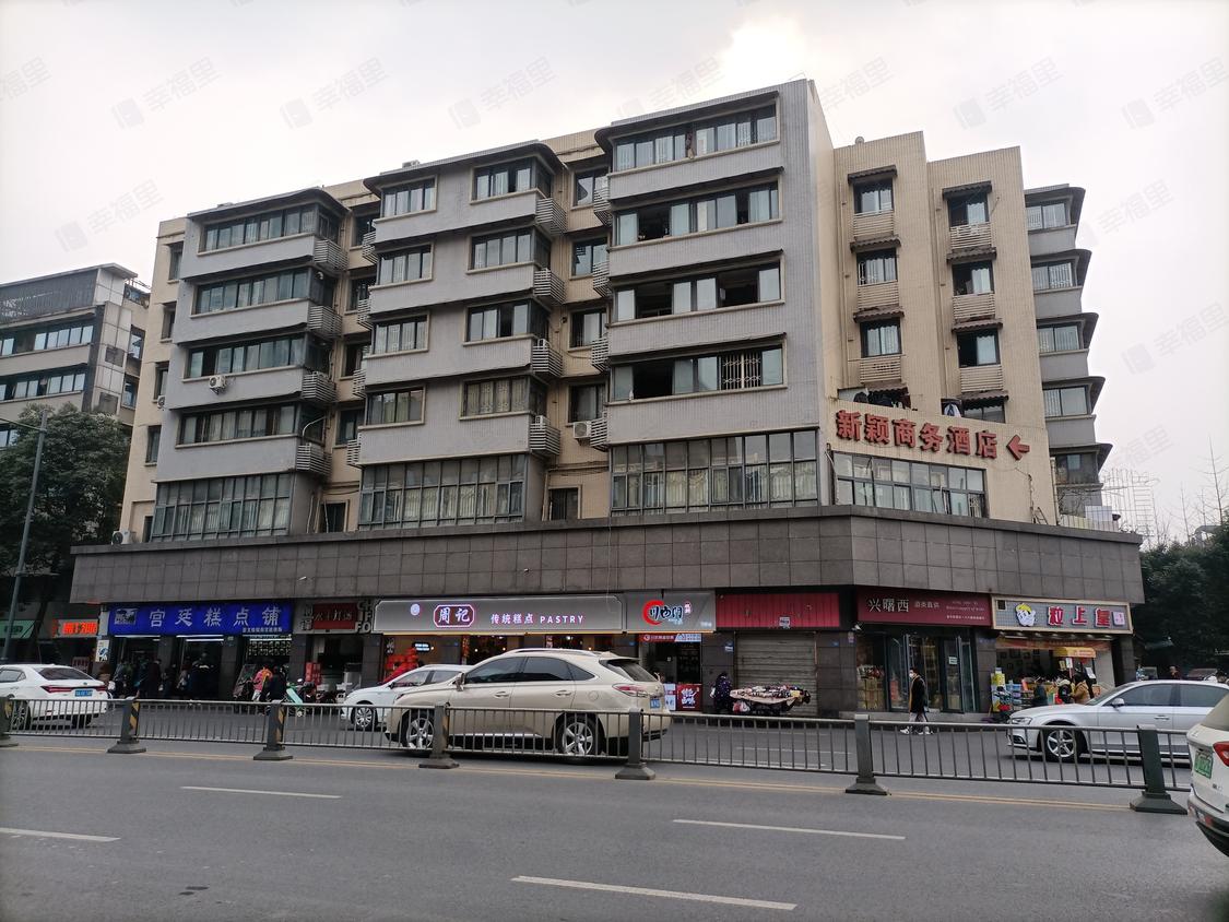 成都青羊-八宝街/暂无年代红墙巷71号院