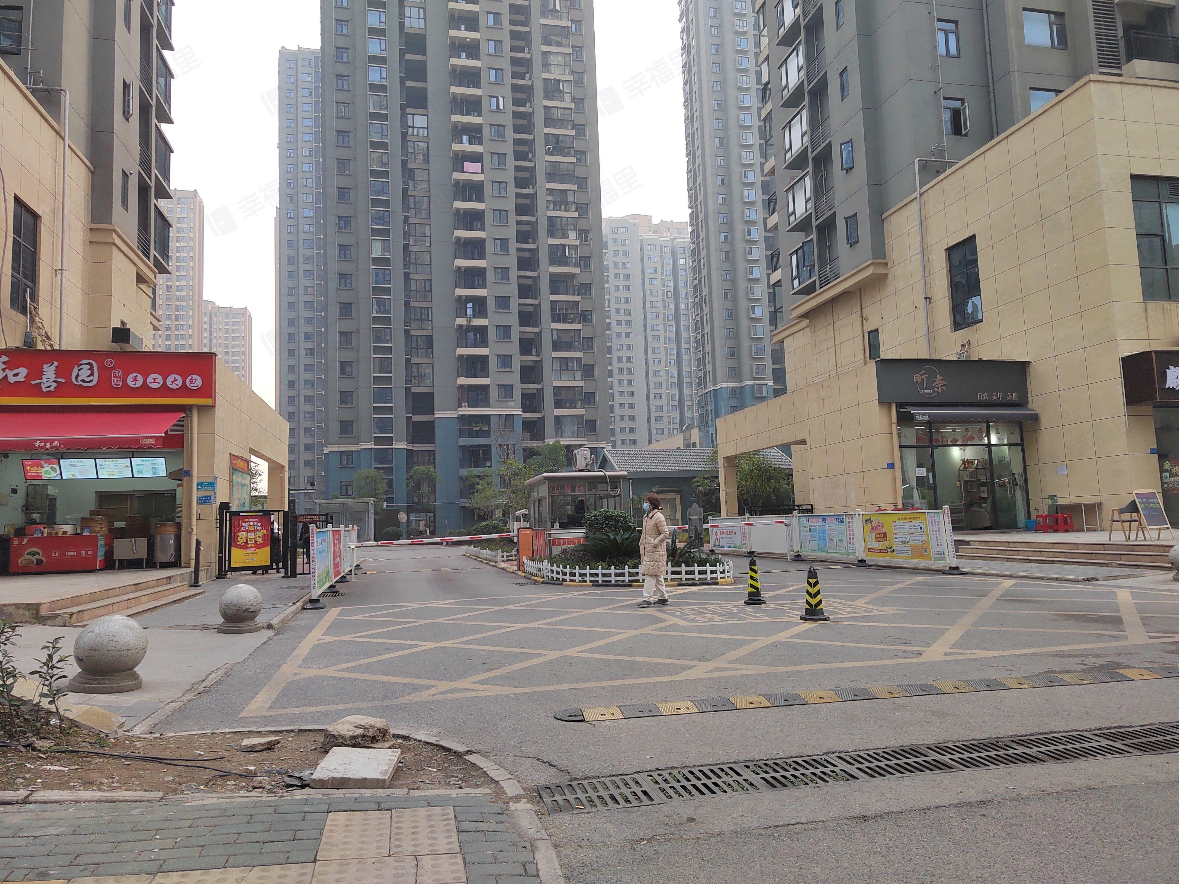 楚天雅苑小区效果图