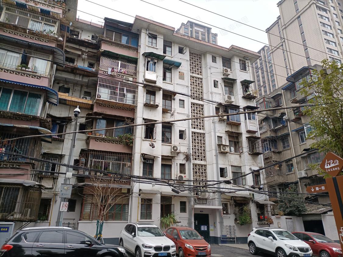 成都青羊-宽窄巷子/1999年建西胜街17号