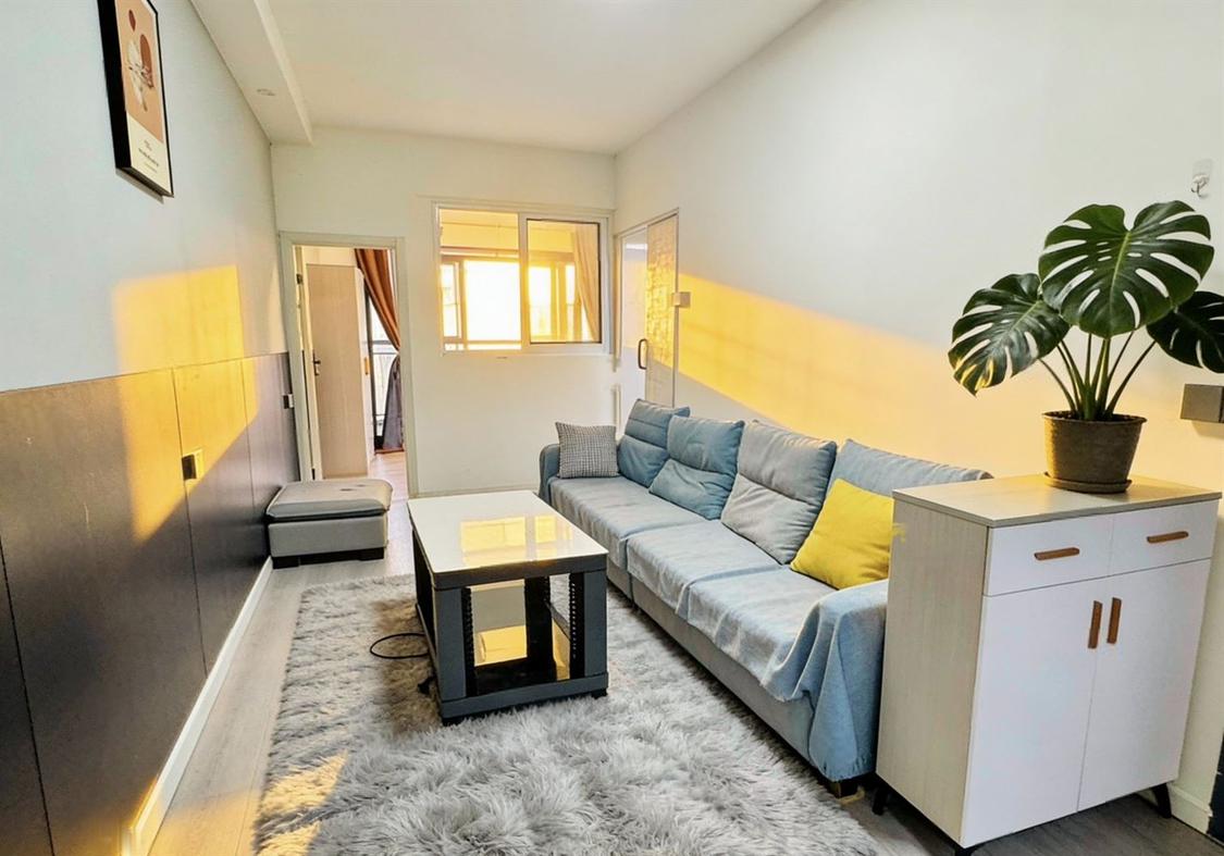 合租·宇虹万花城