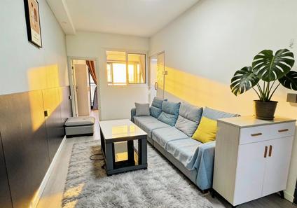 观山湖阅山湖合租 宇虹万花城1室1厅/40平/中楼层