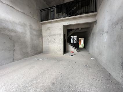 北京凯悦山庄(别墅)4室2厅208平中楼层/共4层