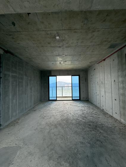 北京汇洋黄金海岸4室2厅141平高楼层/共46层
