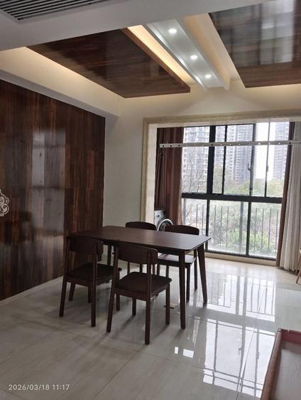 长沙县开元路整租 恒基凯旋门(一二期)3室2厅/153平/低楼层