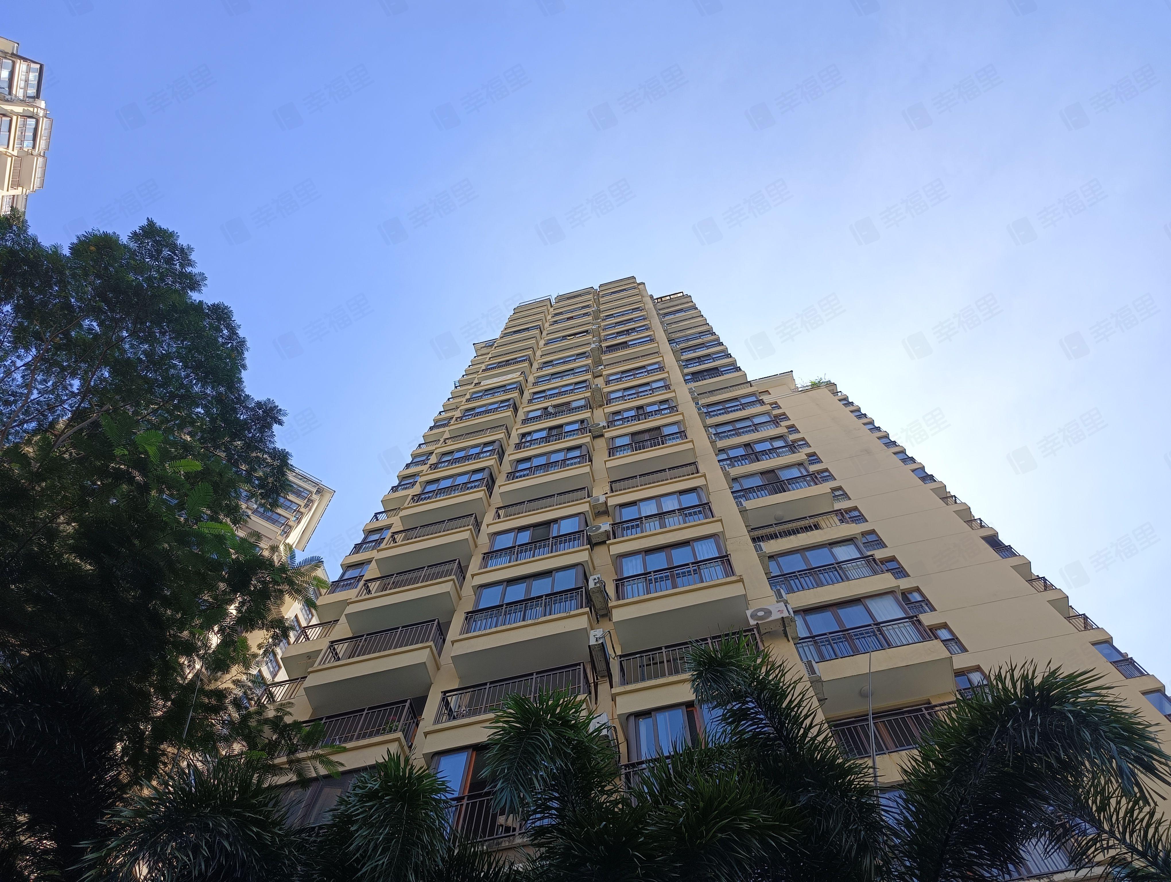 鸿坤山海墅小区效果图