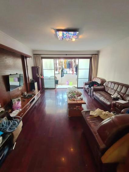 昆山巴城整租 年丰新村(昆山)3室2厅/143平/中楼层