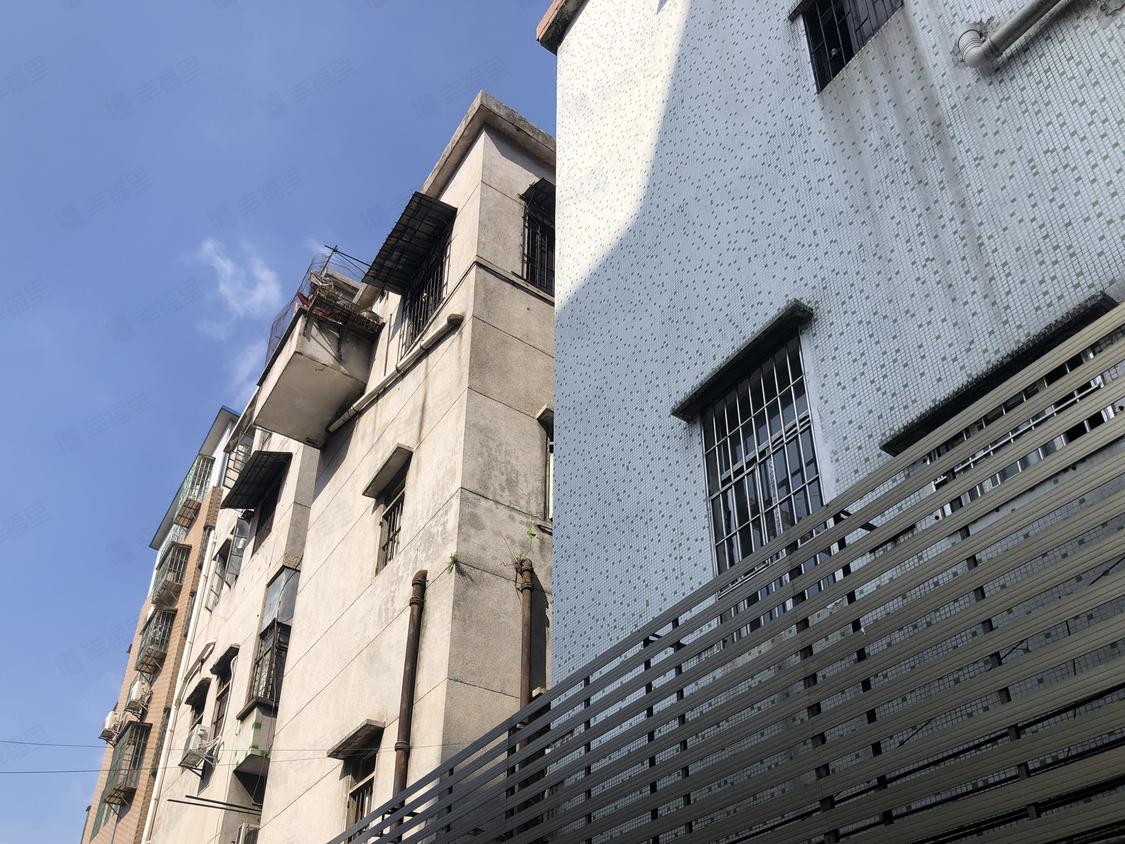 广州海珠-江燕路/暂无年代泰宁小区