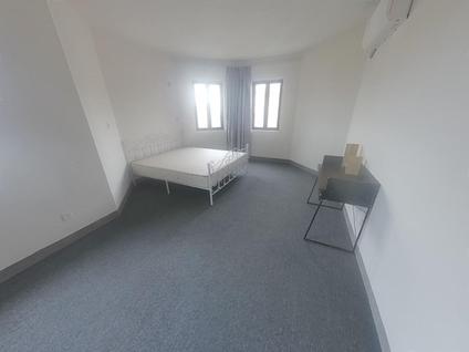 浦东惠南整租 艺泰一品花园5室2厅/354平/高楼层