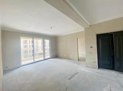 青岛天安檀府国际3室2厅127平低楼层/共18层