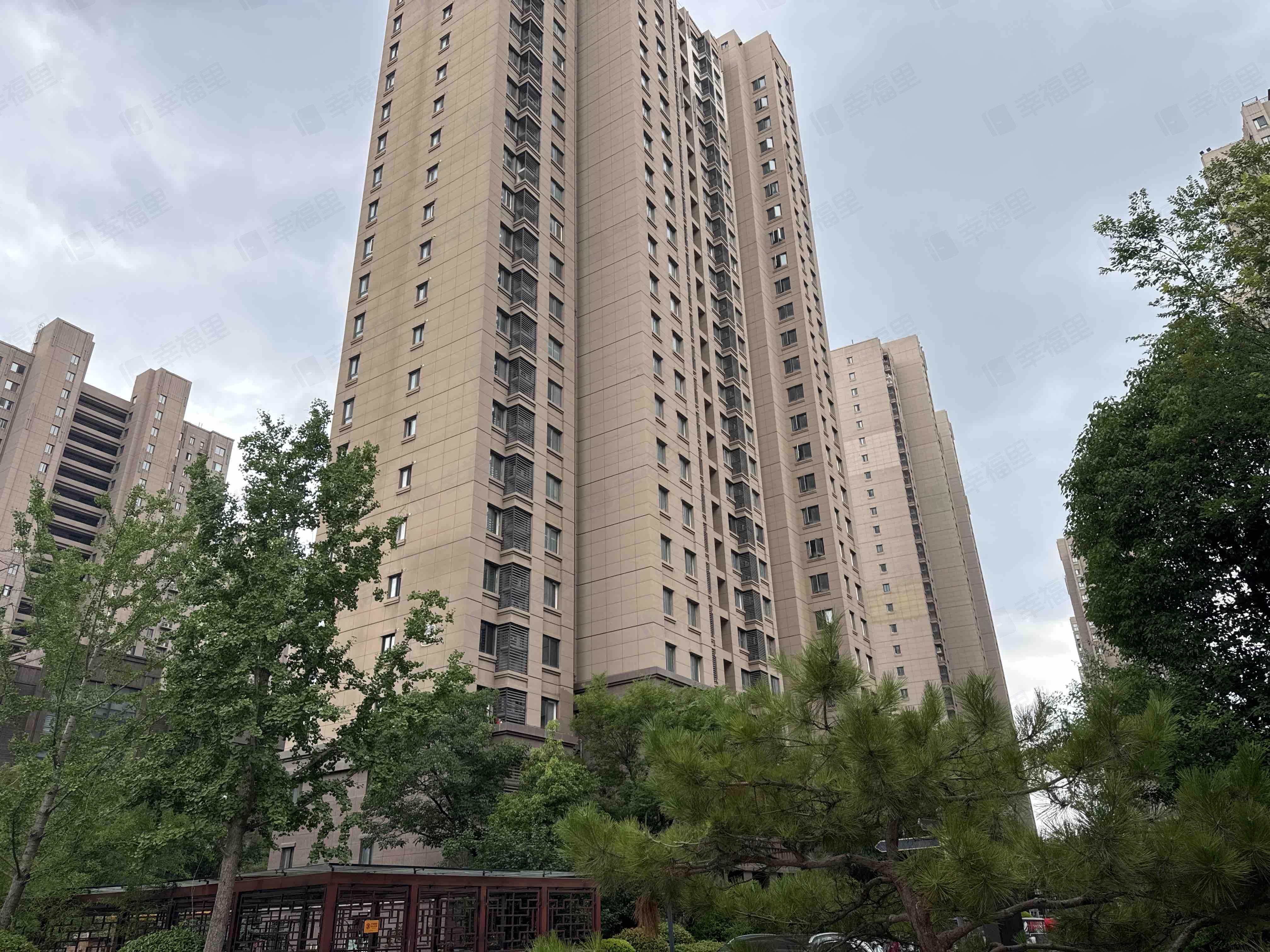 荣盛花语城(一期)小区效果图