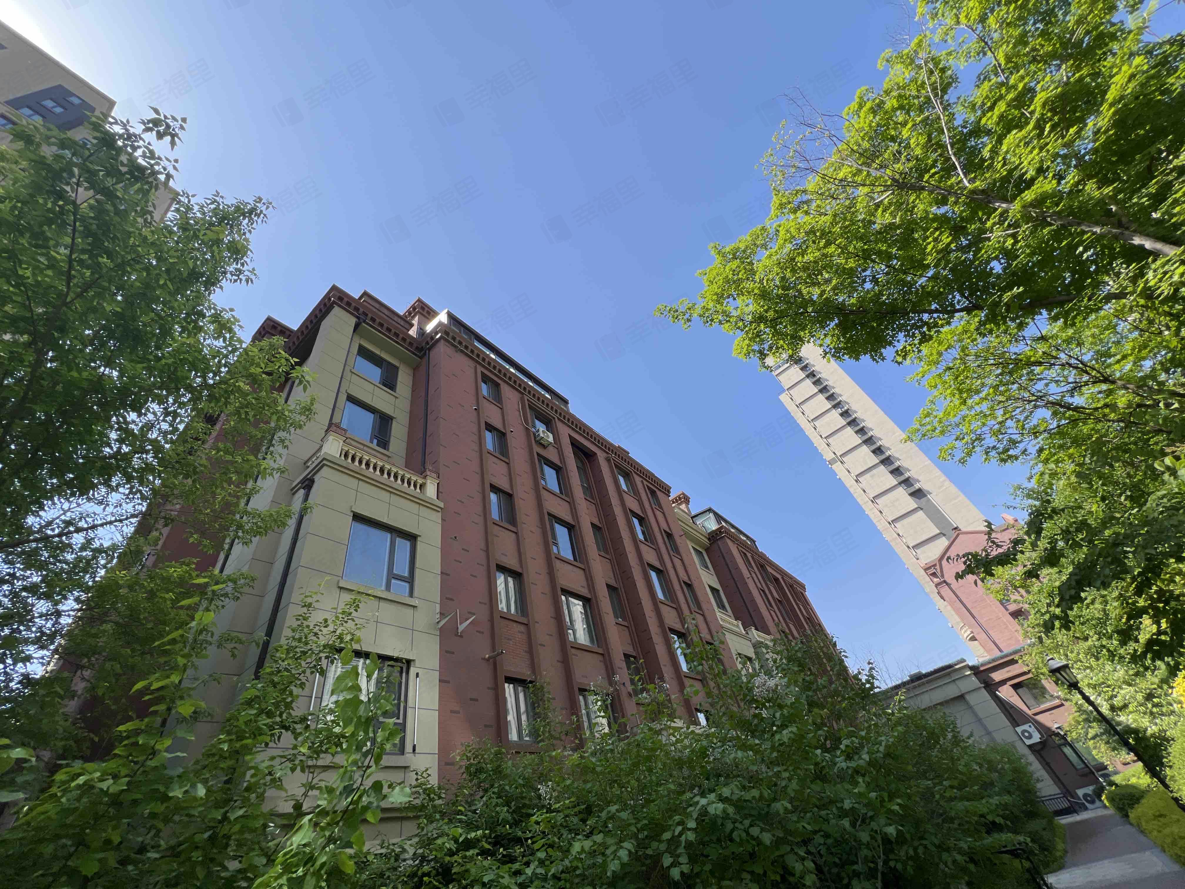 招商贝肯山(四期)小区效果图