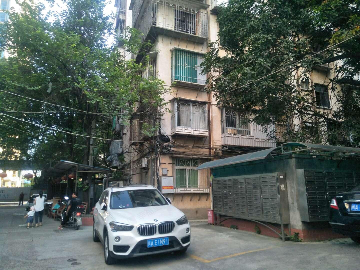 龙庭花园西区小区效果图