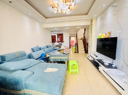 北京万联花园3室2厅89.22平低楼层/共18层