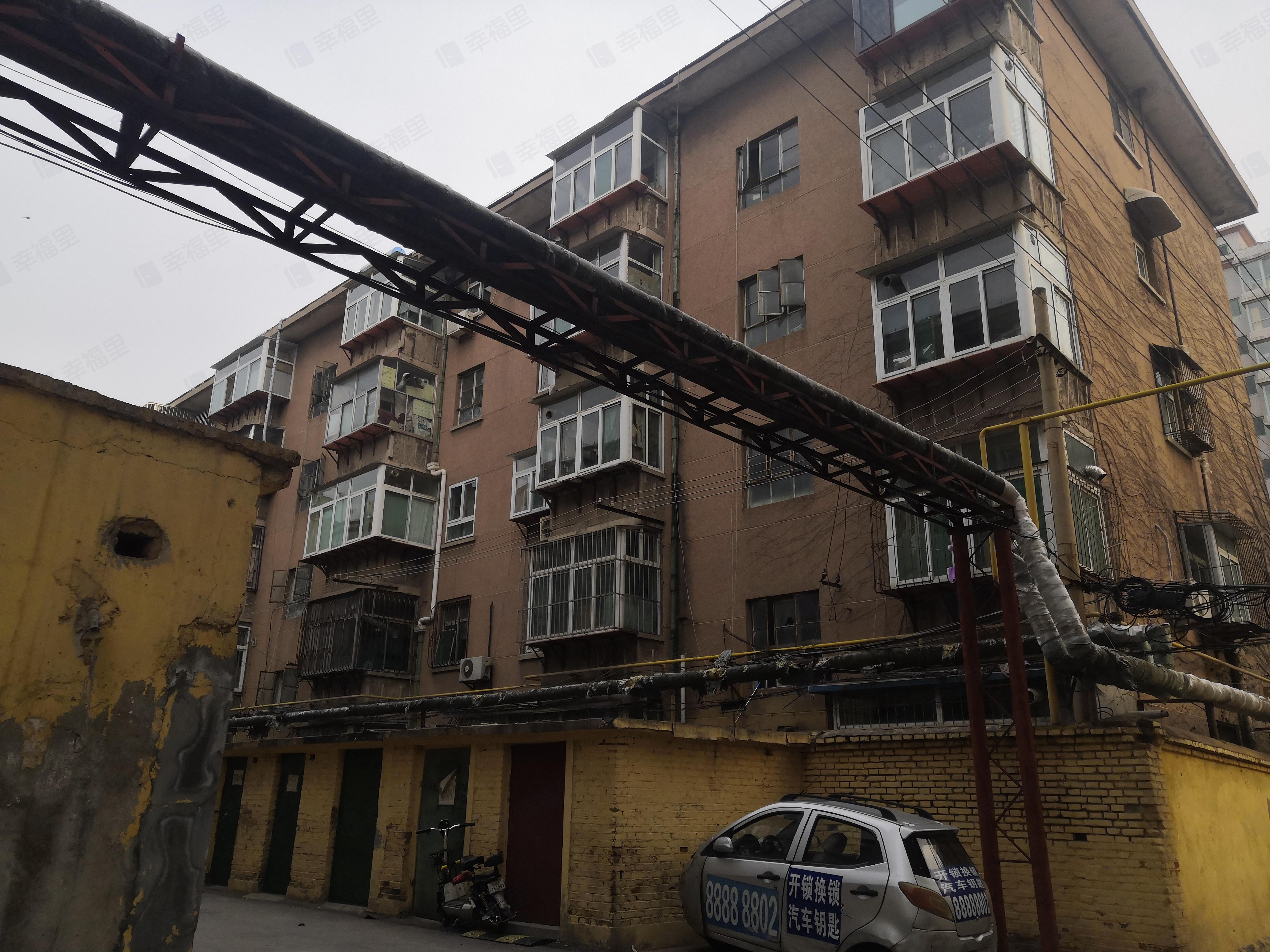 英雄山路镇政府宿舍小区效果图