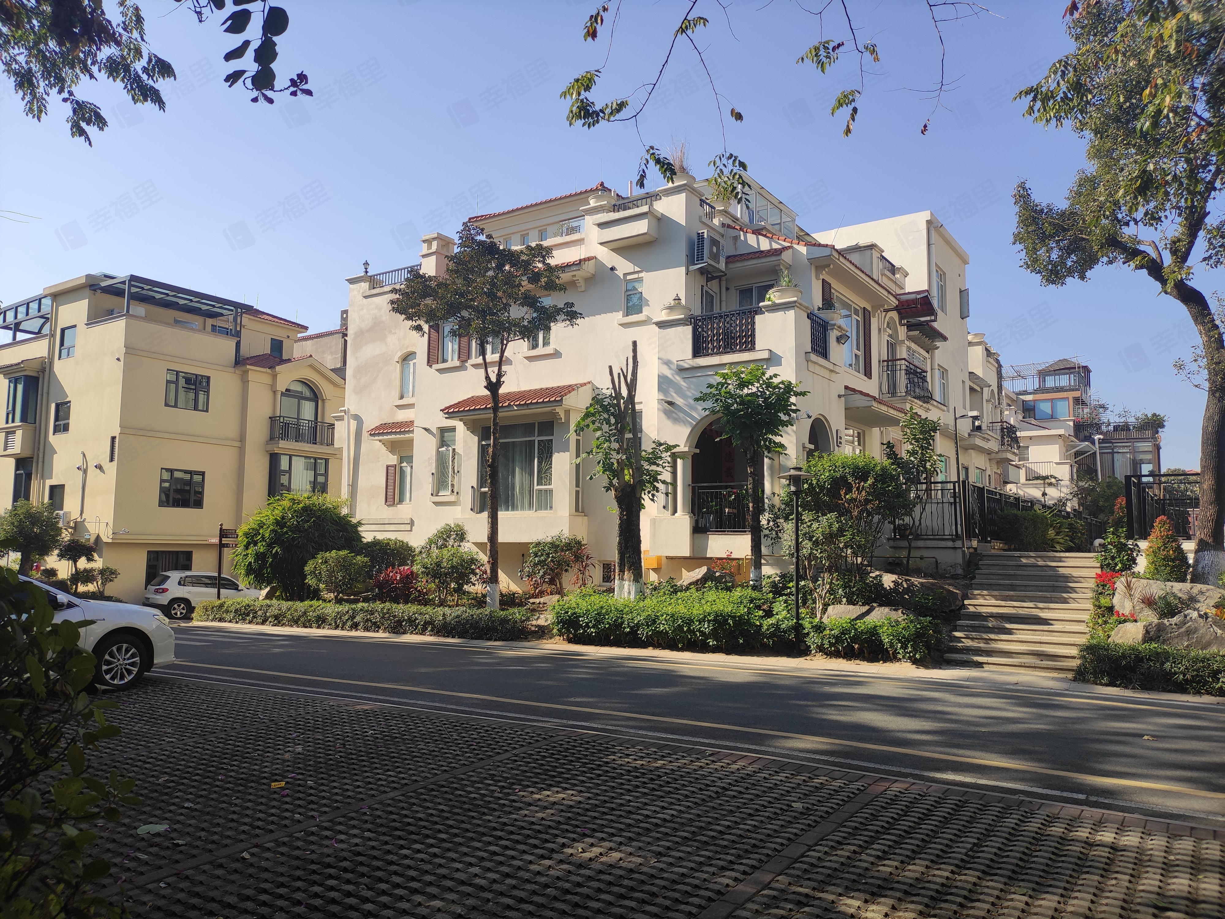 丰泰东海山庄小区效果图