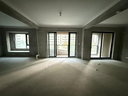 北京方远天璟誉府3室2厅130平低楼层/共24层