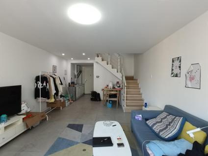 北京尚东名邸1室1厅46.92平高楼层/共10层