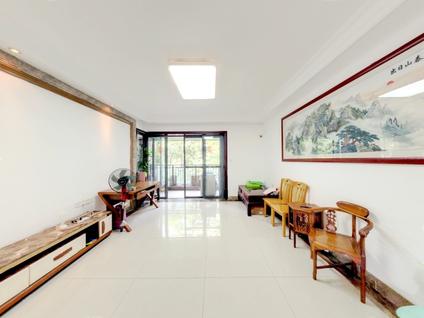 北京光大花园(中海锦榕湾)4室1厅141.23平中楼层/共32层