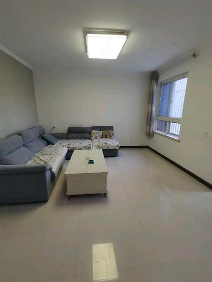 北京华西格林春天3室2厅120平中楼层/共11层