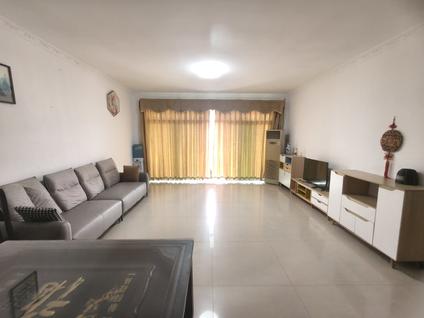 端州城西整租 广百时代广场3室2厅/140平/中楼层