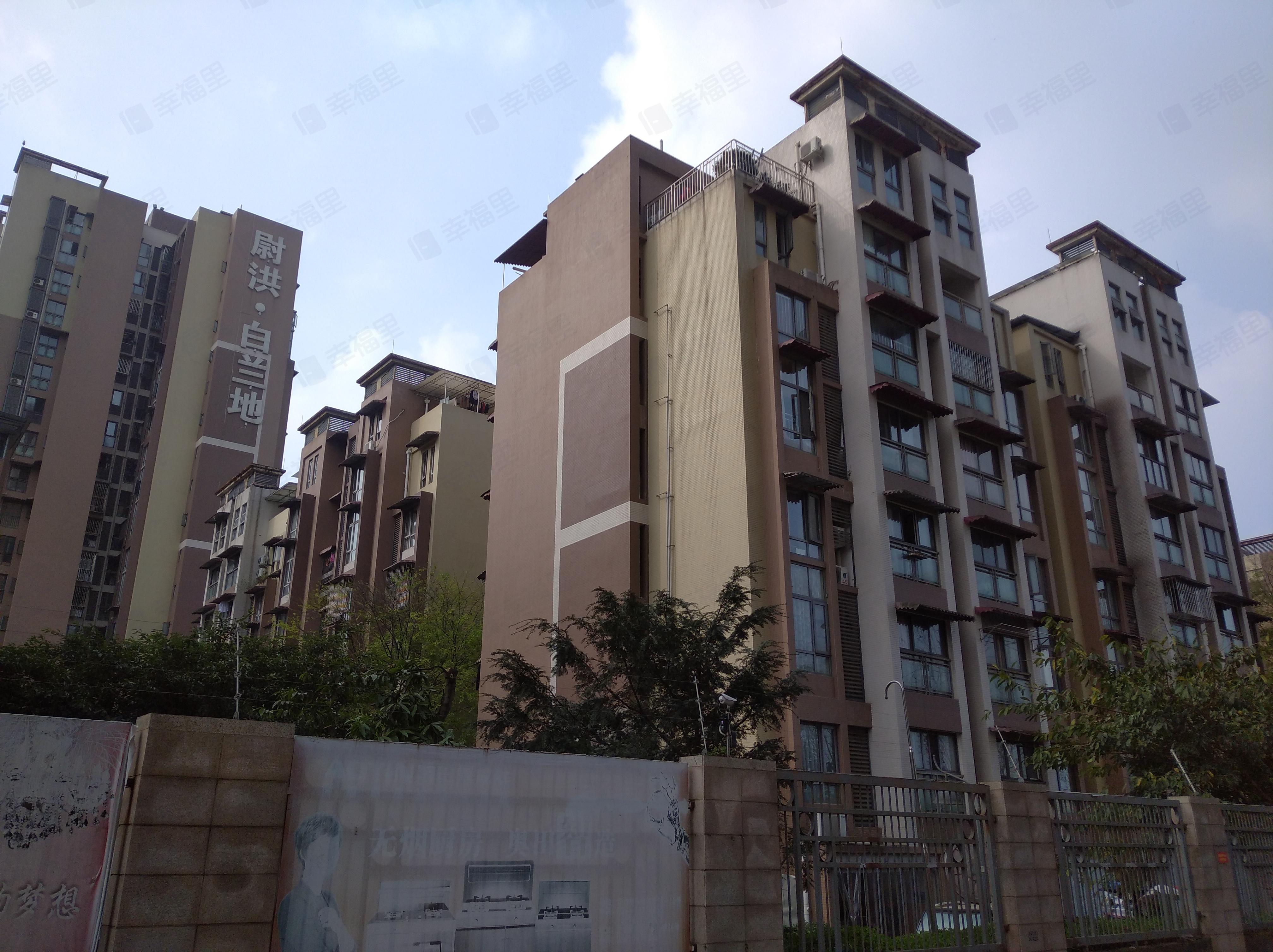 尉洪白兰地小区效果图