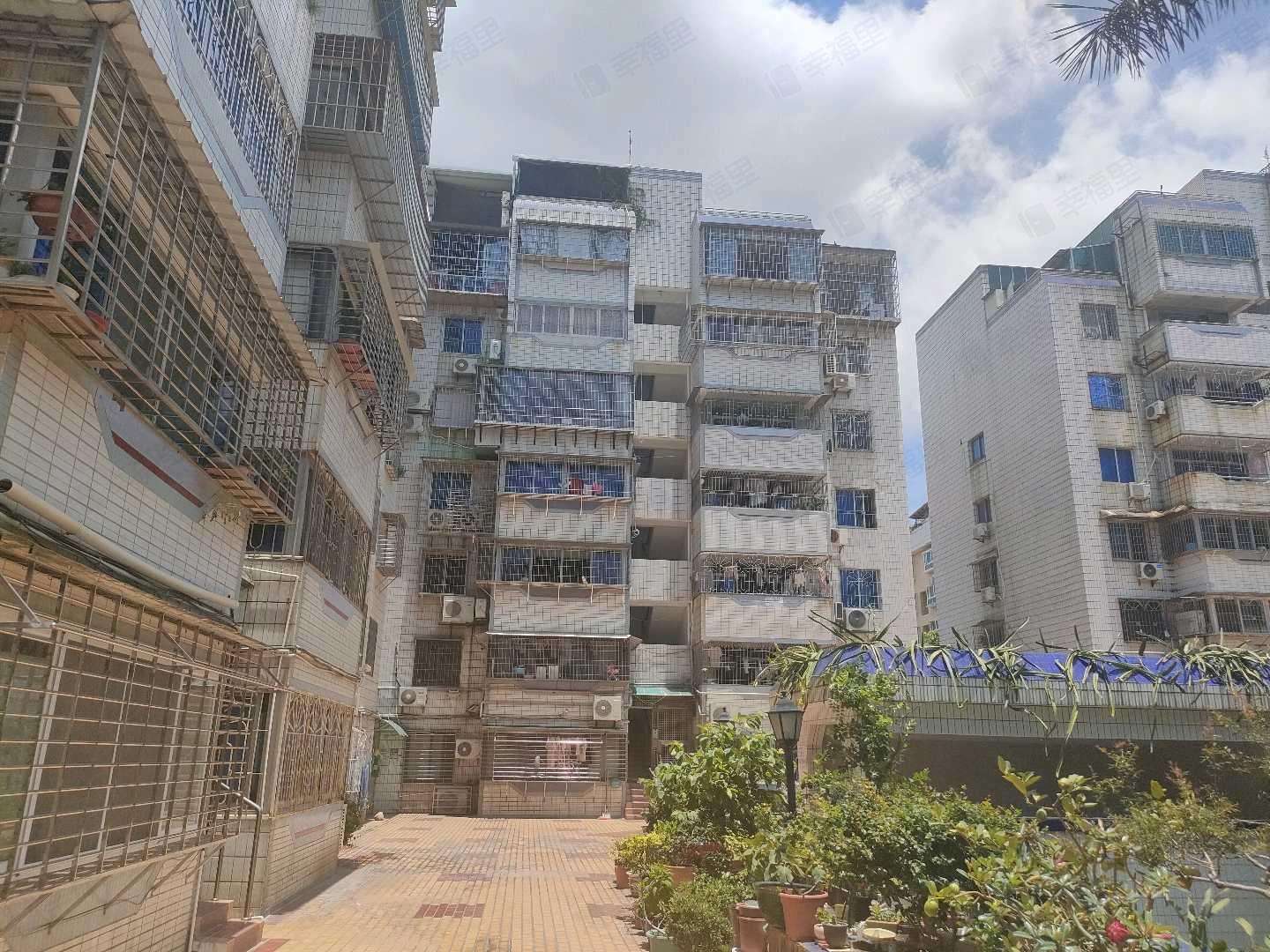 龙腾花园(一期)小区效果图