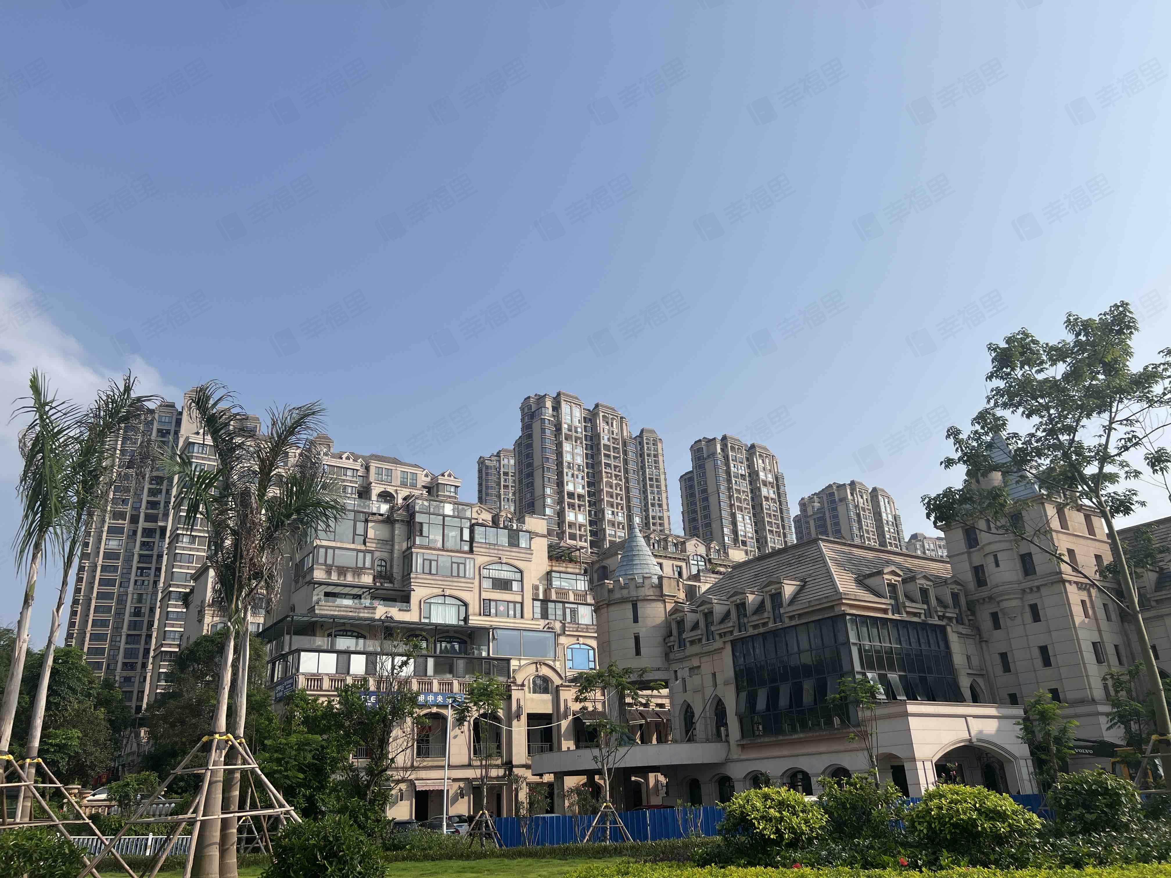 中国铁建江湾山语城小区效果图