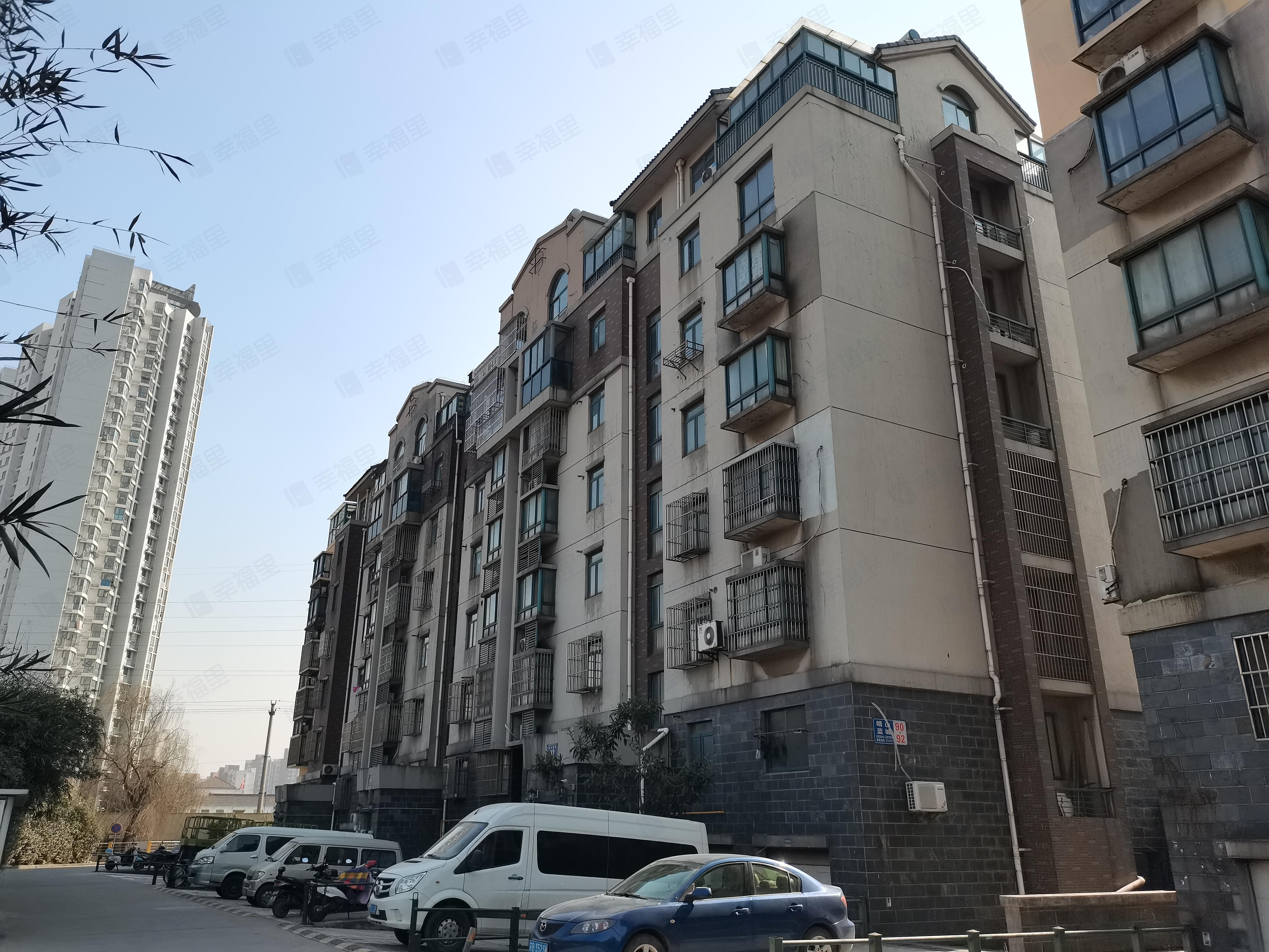 晴山蓝城小区效果图