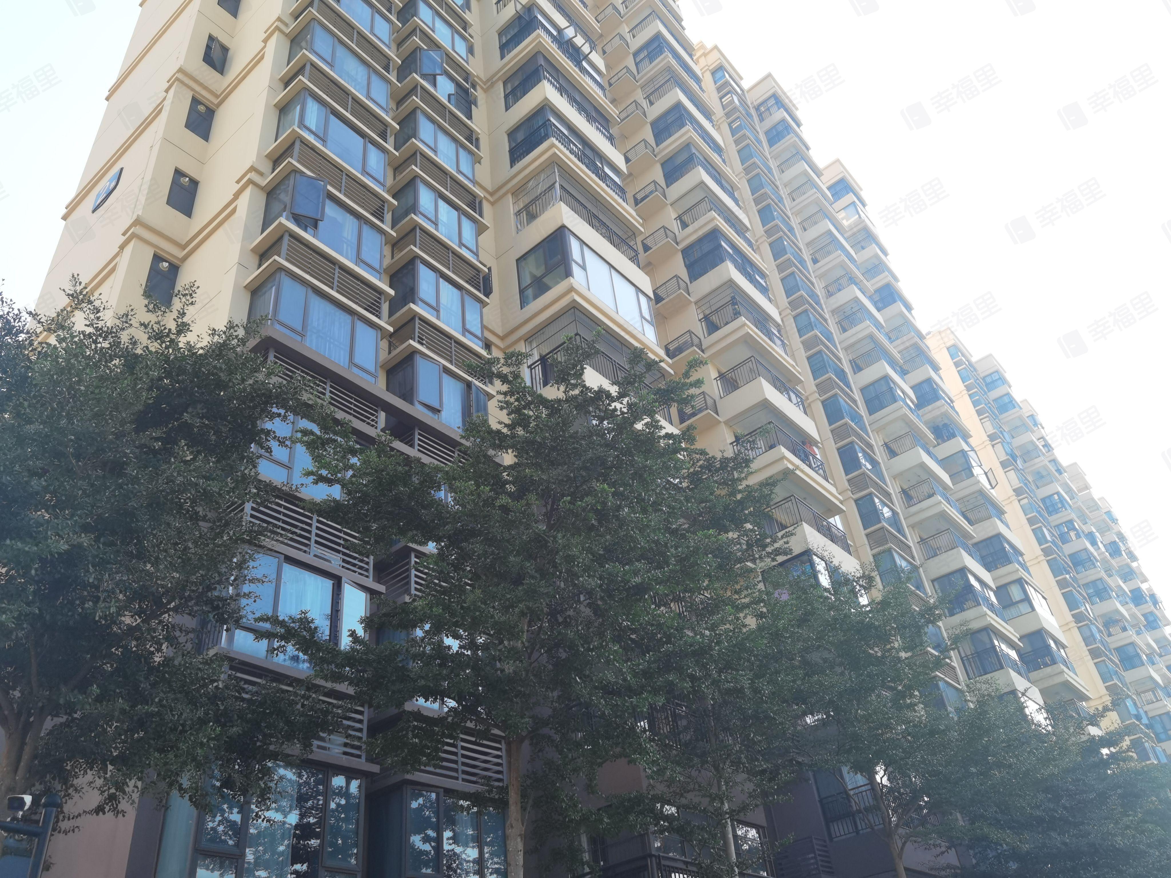 保利山渐青小区效果图