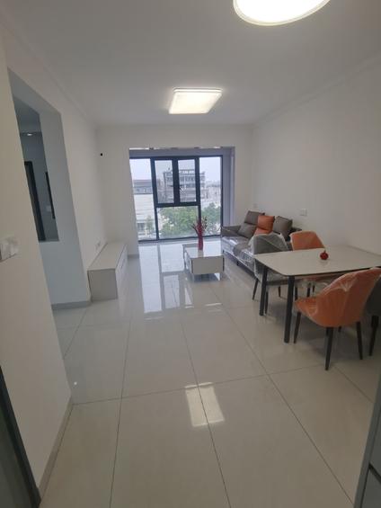 青山湖上海路整租 萧坊悦府2室1厅/80平/低楼层