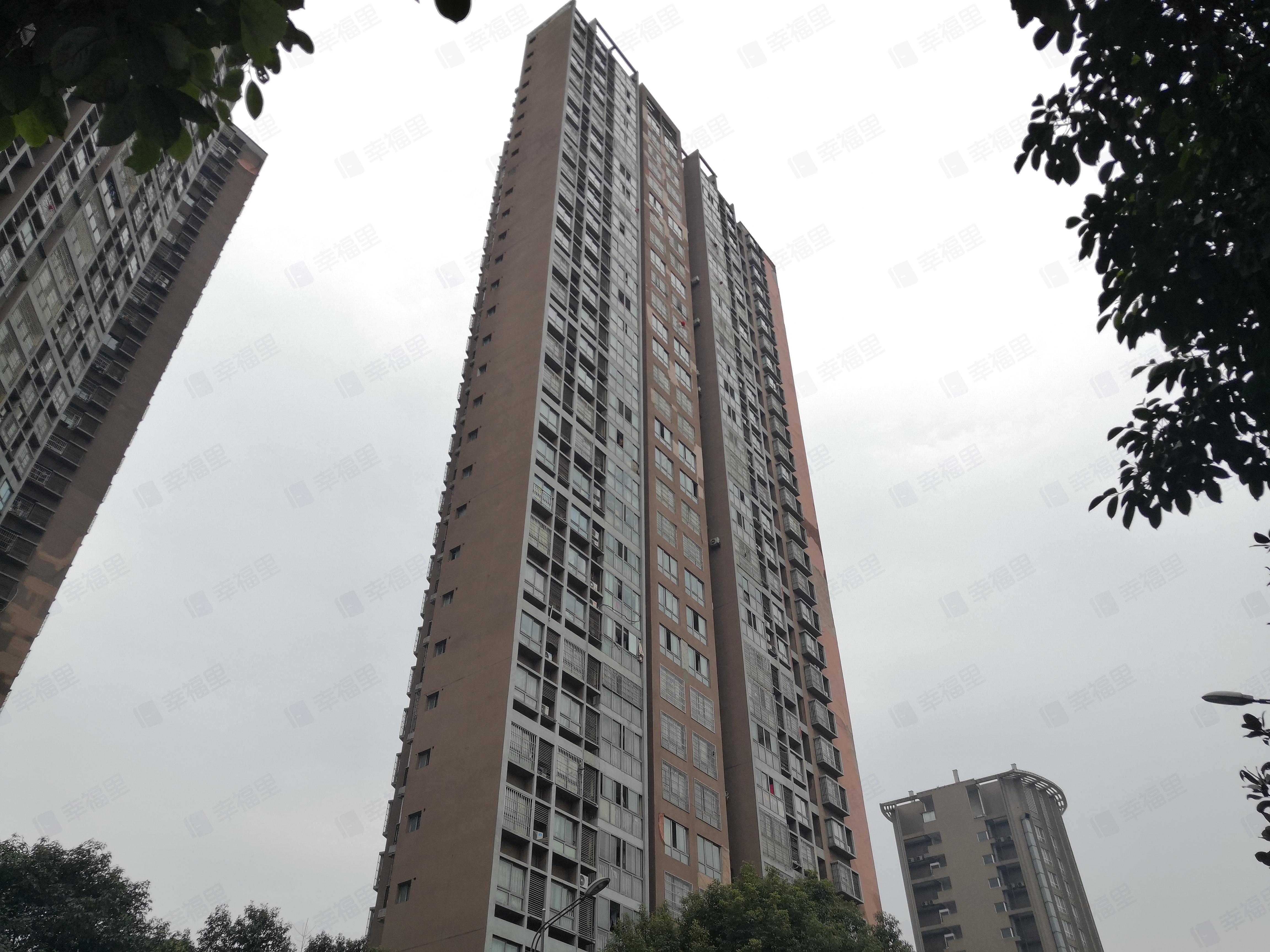 湖上瑞湖名苑小区效果图