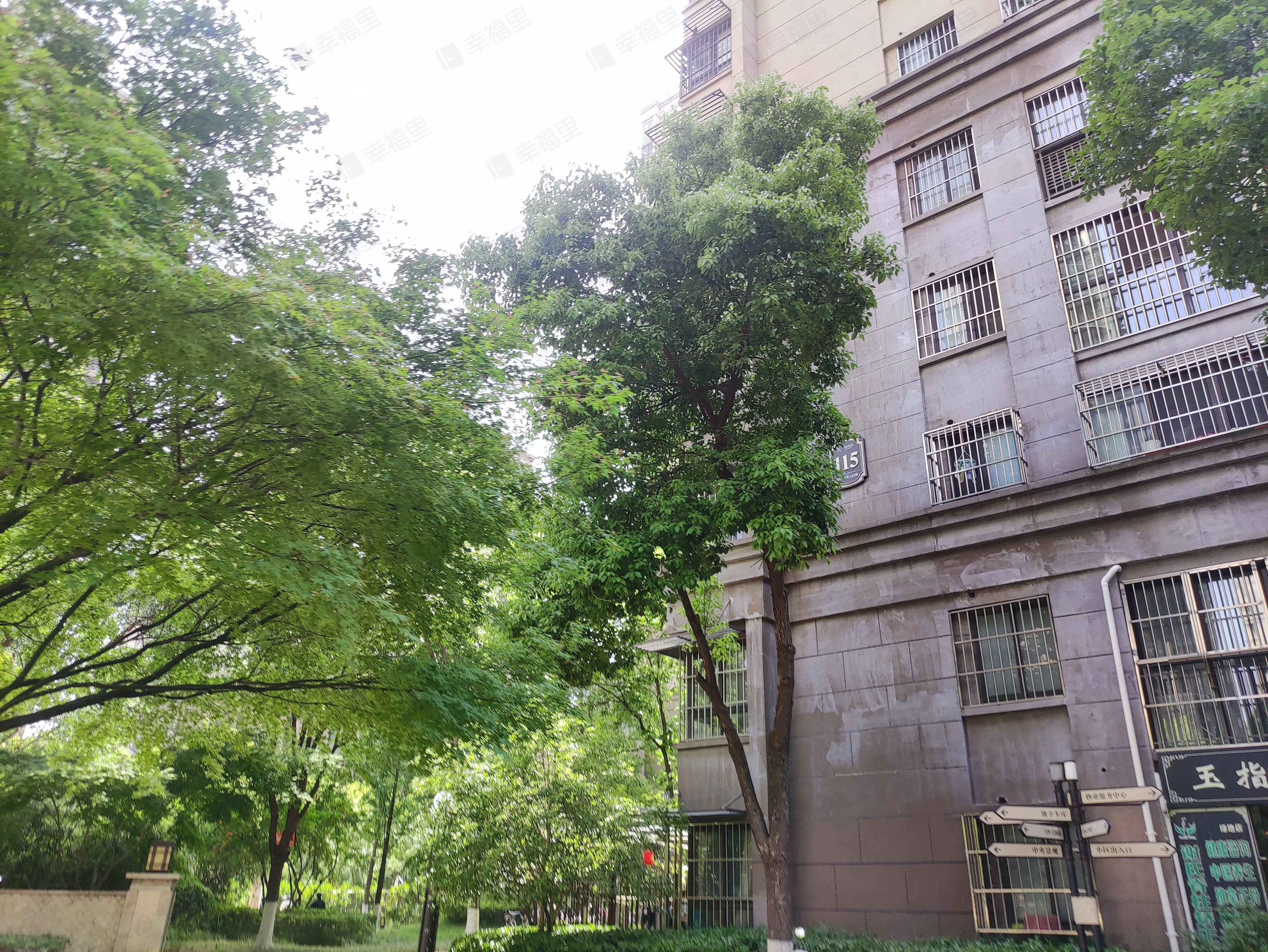绿地世纪城(国际花都南苑)小区效果图