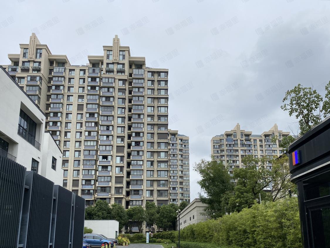 上海嘉定-南翔新城/2015年建三湘森林海尚(宝翔路)