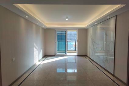 北京龙湖坤和朗润园4室2厅114.8平中楼层/共8层