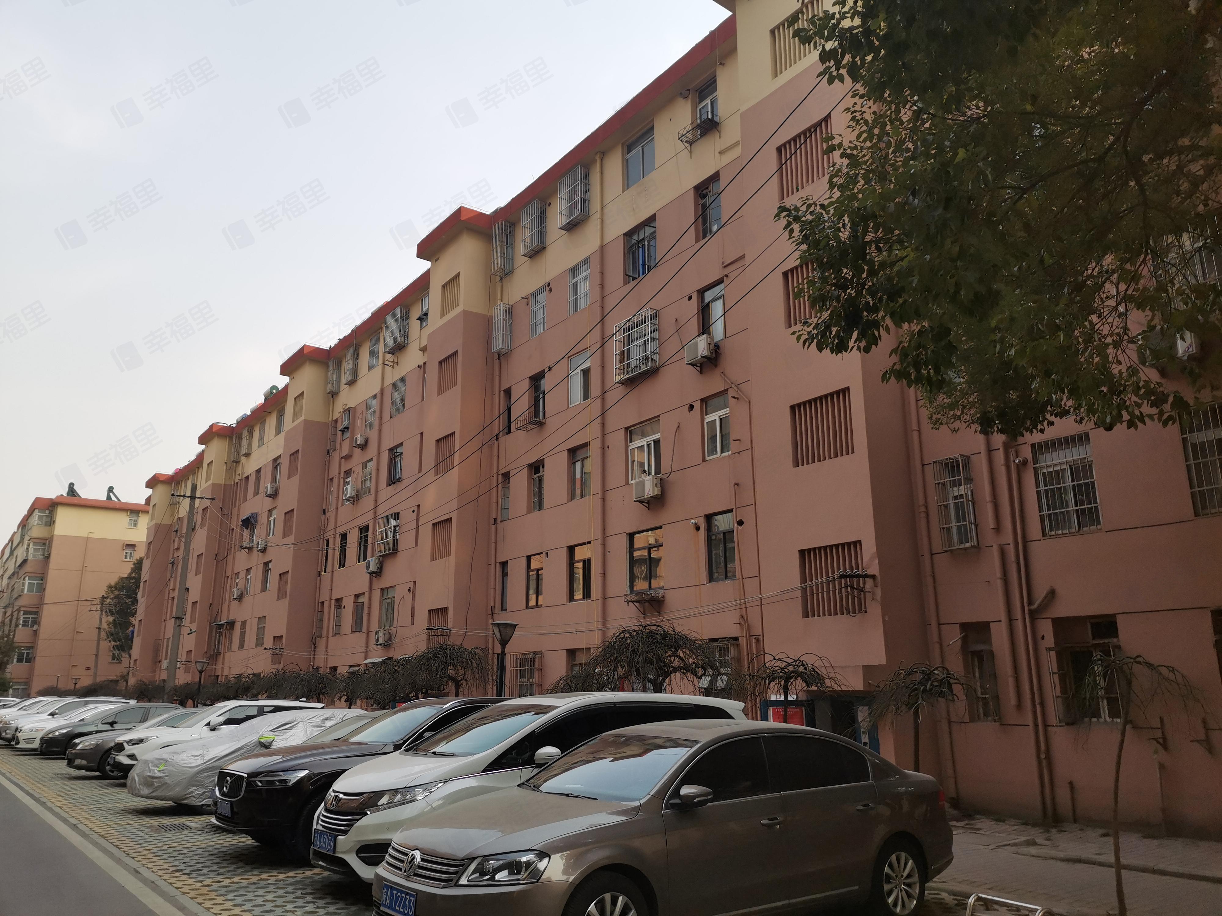 栖霞山庄小区效果图