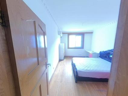 浦东花木整租 芳华路253弄2室1厅/70平/顶层