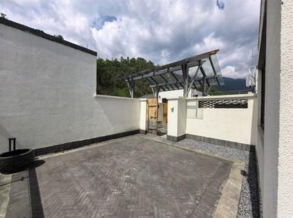 北京大理的小院子·中区2室2厅60平高楼层/共3层