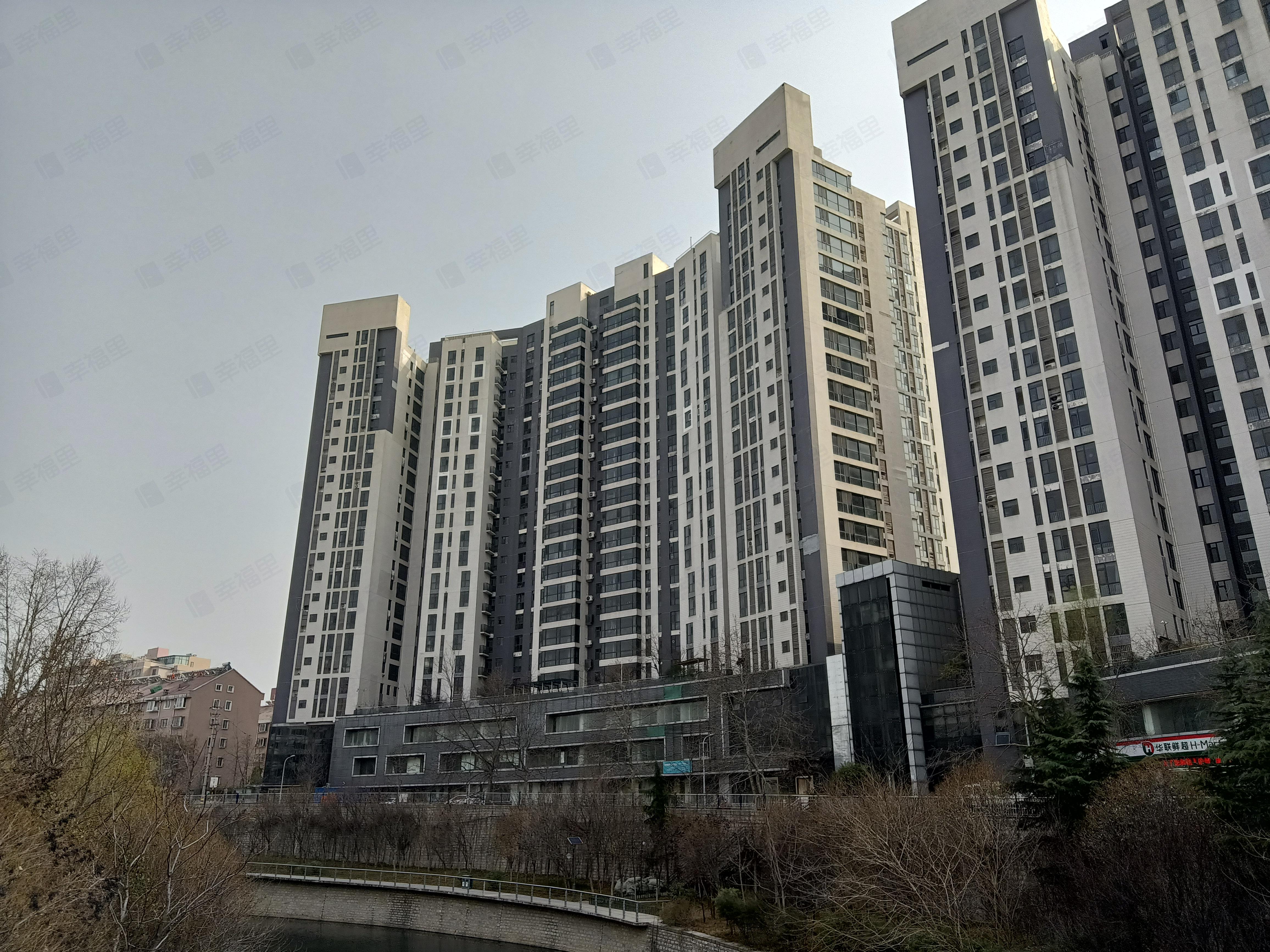 峰景鉴筑小区效果图