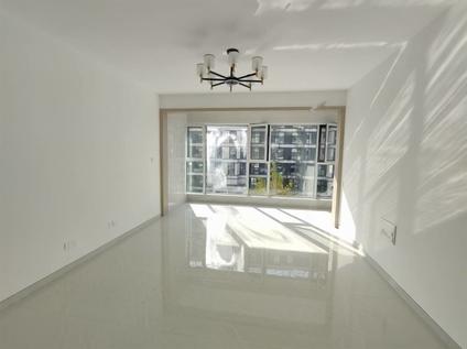 北京史丹利滨河湾4室2厅144平低楼层/共16层