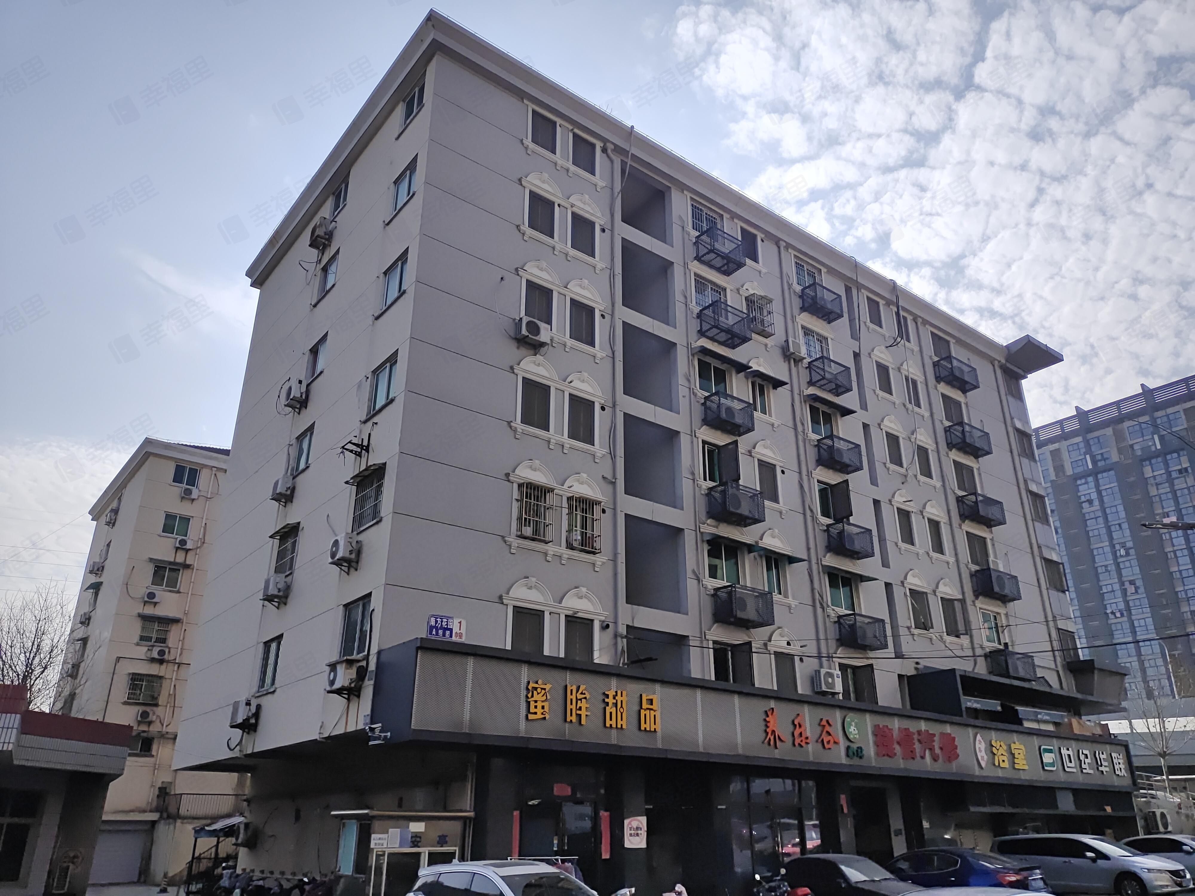 南方花园枫彩园小区效果图