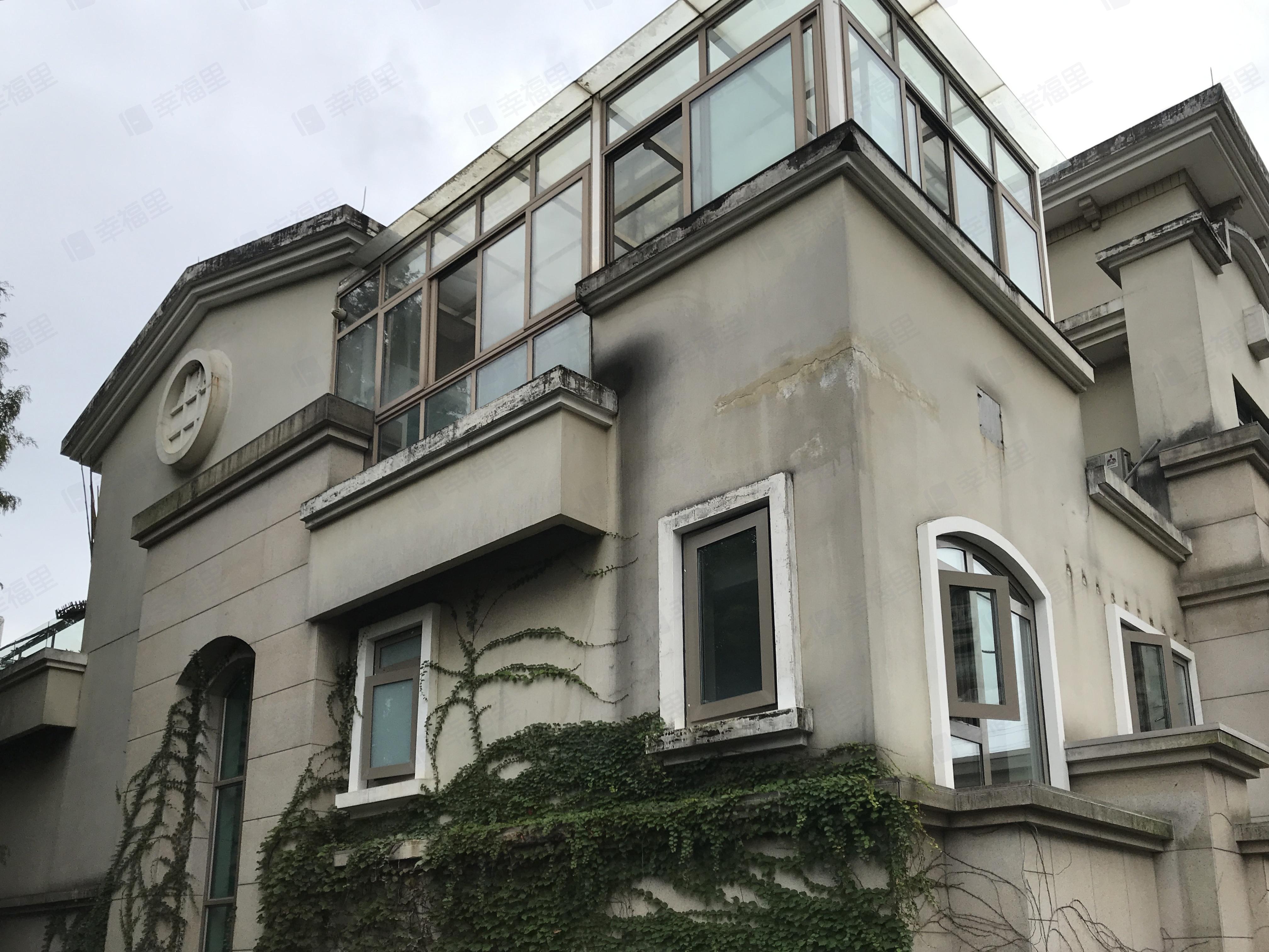 世茂湖滨花园小区效果图