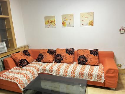 奎文凯德广场整租 御秀苑2室2厅/80平/中楼层