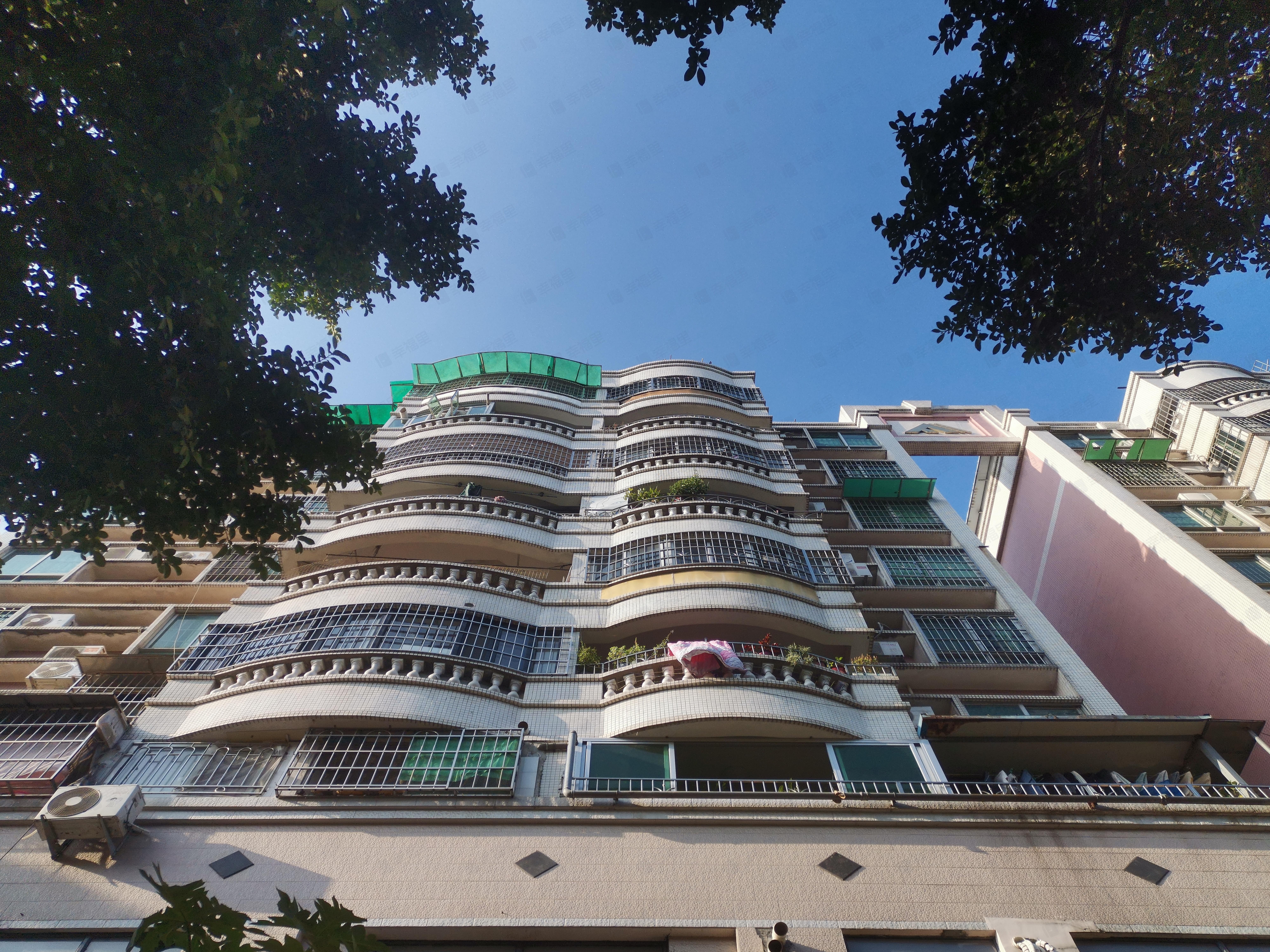 汇龙居小区效果图
