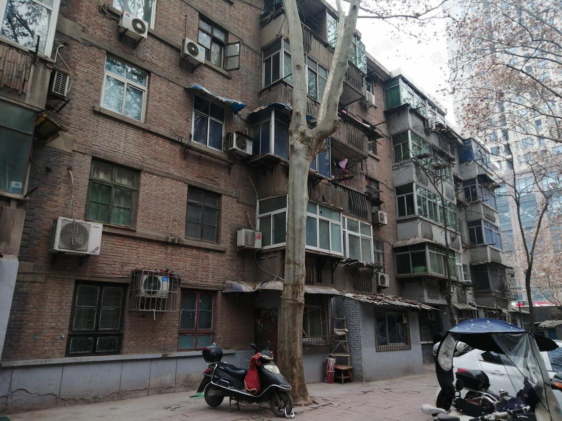 西安雁塔-明德门/1999-2007年建一运司小区