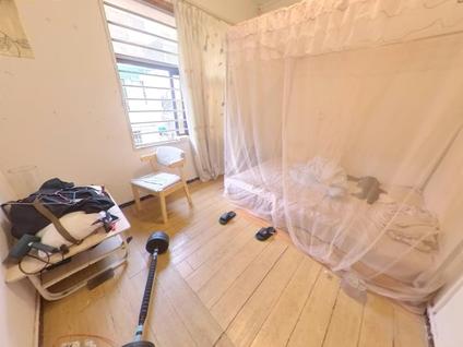 虎门体育路整租 宏景园别墅5室3厅/200平/底层